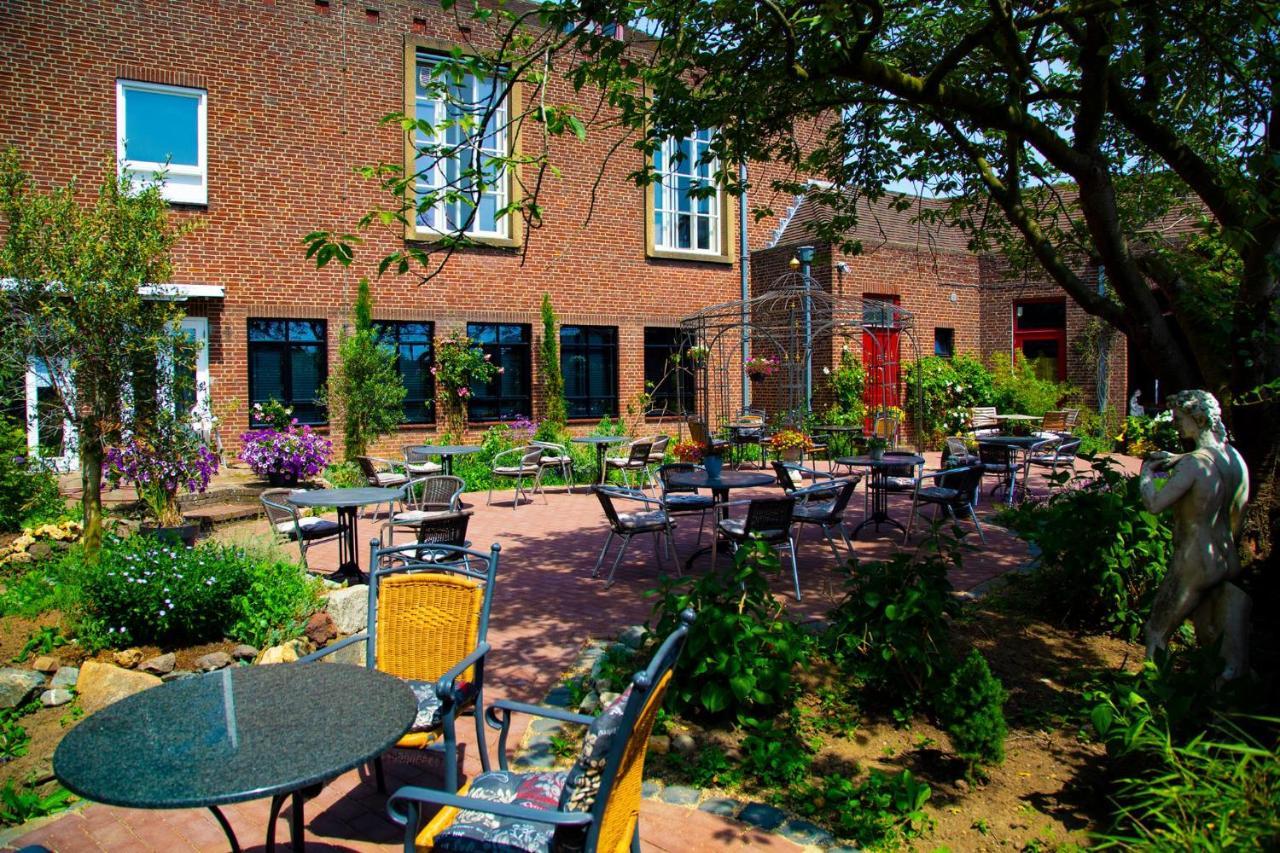 Bed and Breakfast Atalanta-Wellness Roermond 'De Wethouder' Herten Esterno foto