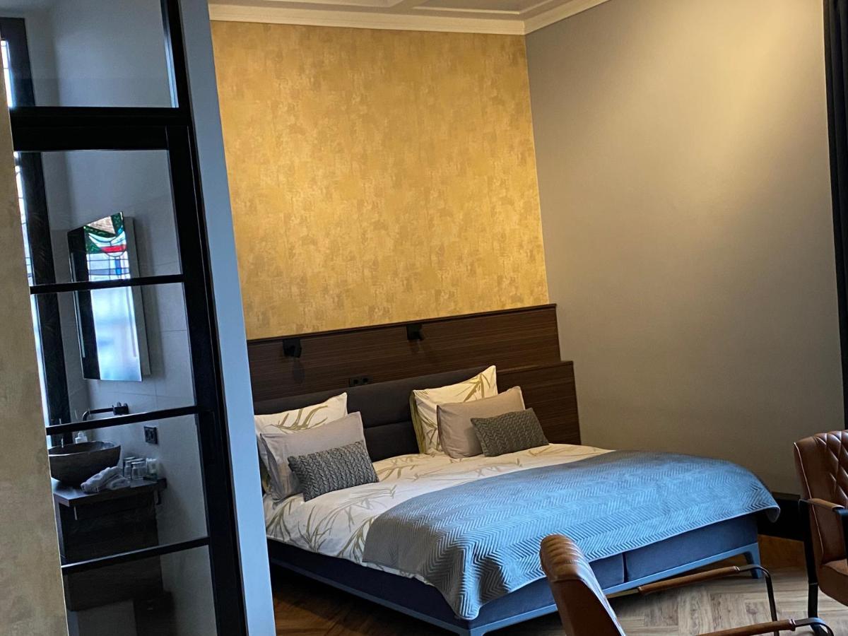 Bed and Breakfast Atalanta-Wellness Roermond 'De Wethouder' Herten Esterno foto
