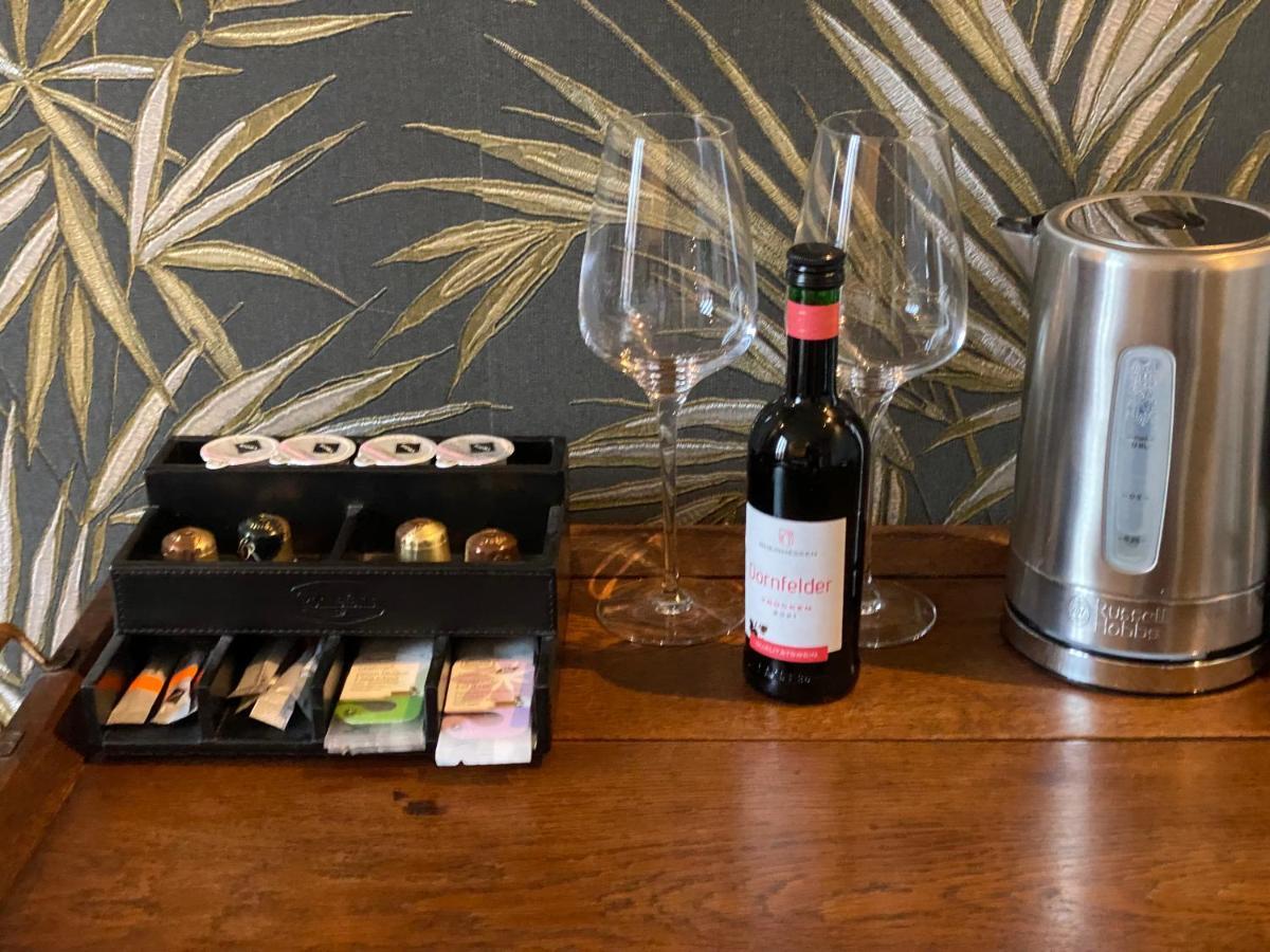Bed and Breakfast Atalanta-Wellness Roermond 'De Wethouder' Herten Esterno foto